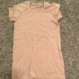 lululemon swiftly tech top size 6